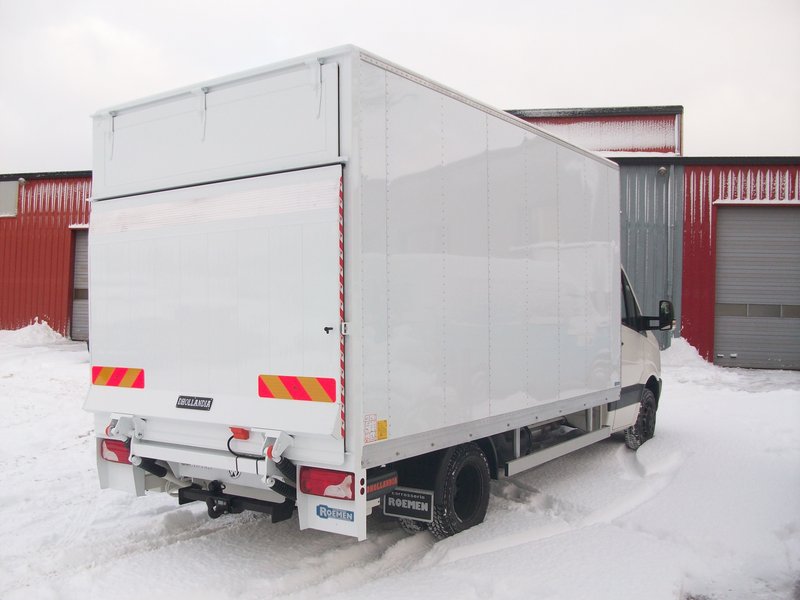 Kofferaufbau Aluminium mit Ladebordwand