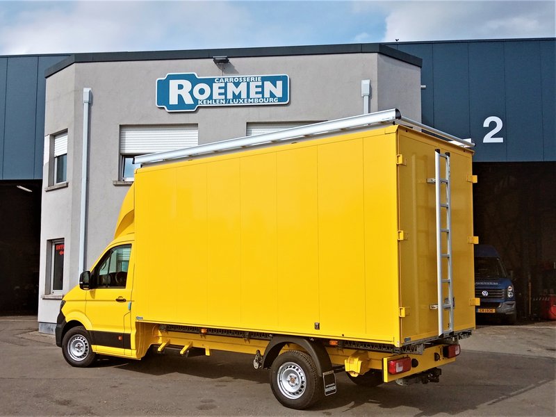 Aluminium Kofferaufbau mit Gepäckträger