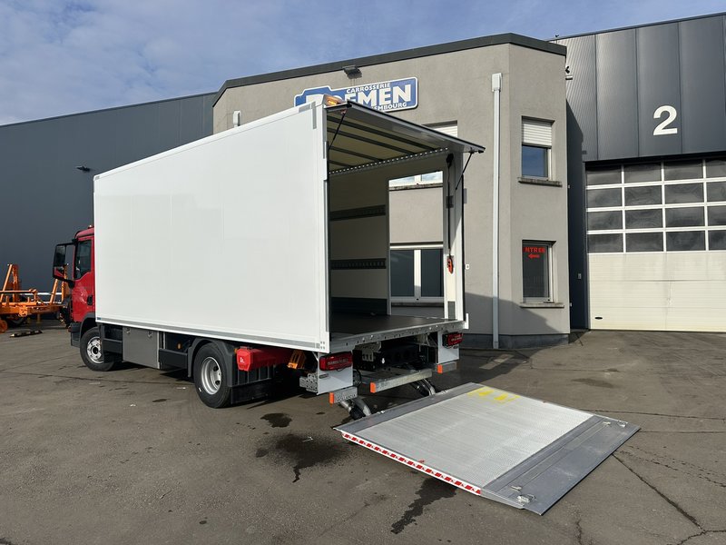 Aluminium Kofferaufbau mit Ladebordwand